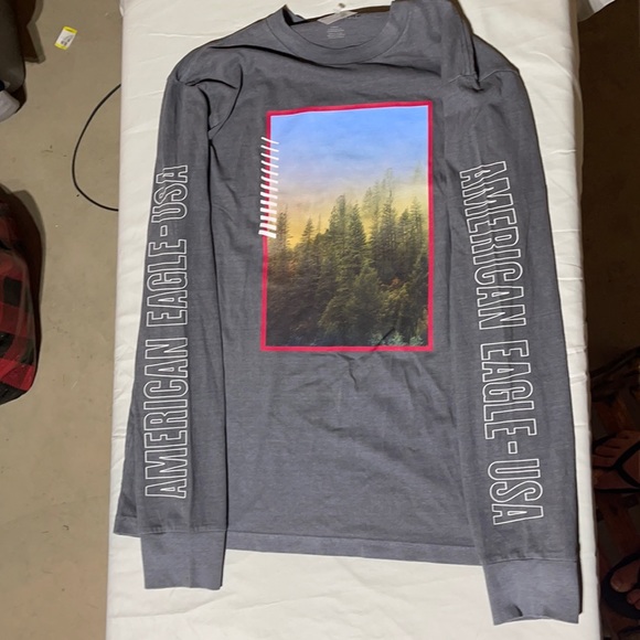 American Eagle Outfitters Other - NWT men’s American eagle long sleeve.